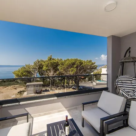 Blanka House 아파트 *