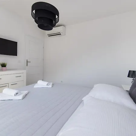 Blanka House Lägenhet *