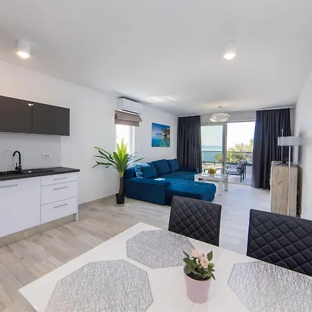 Blanka House Lägenhet