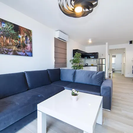 Blanka House Lägenhet *