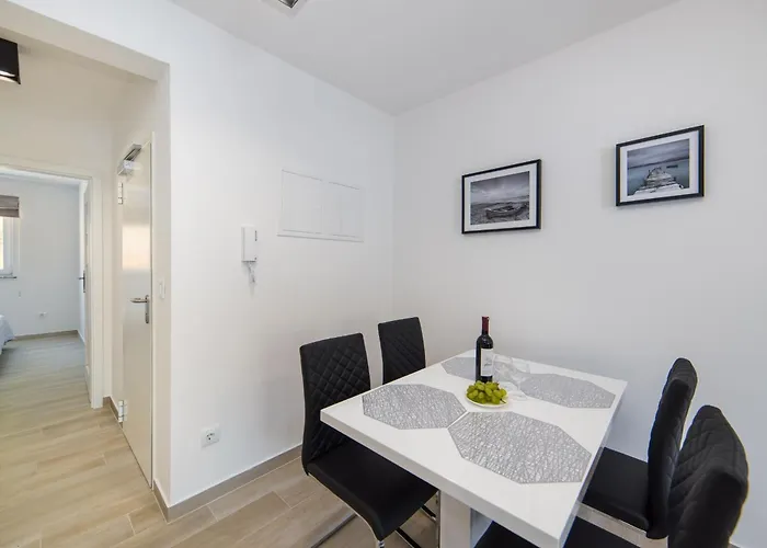 Blanka House Apartman *