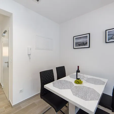 Blanka House Appartement *